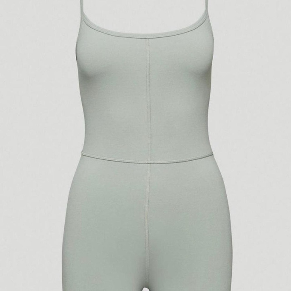 Aritzia romper